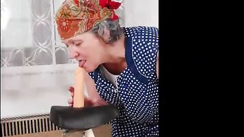 OmaHoteL Compilation of hot Pictures of Grannies